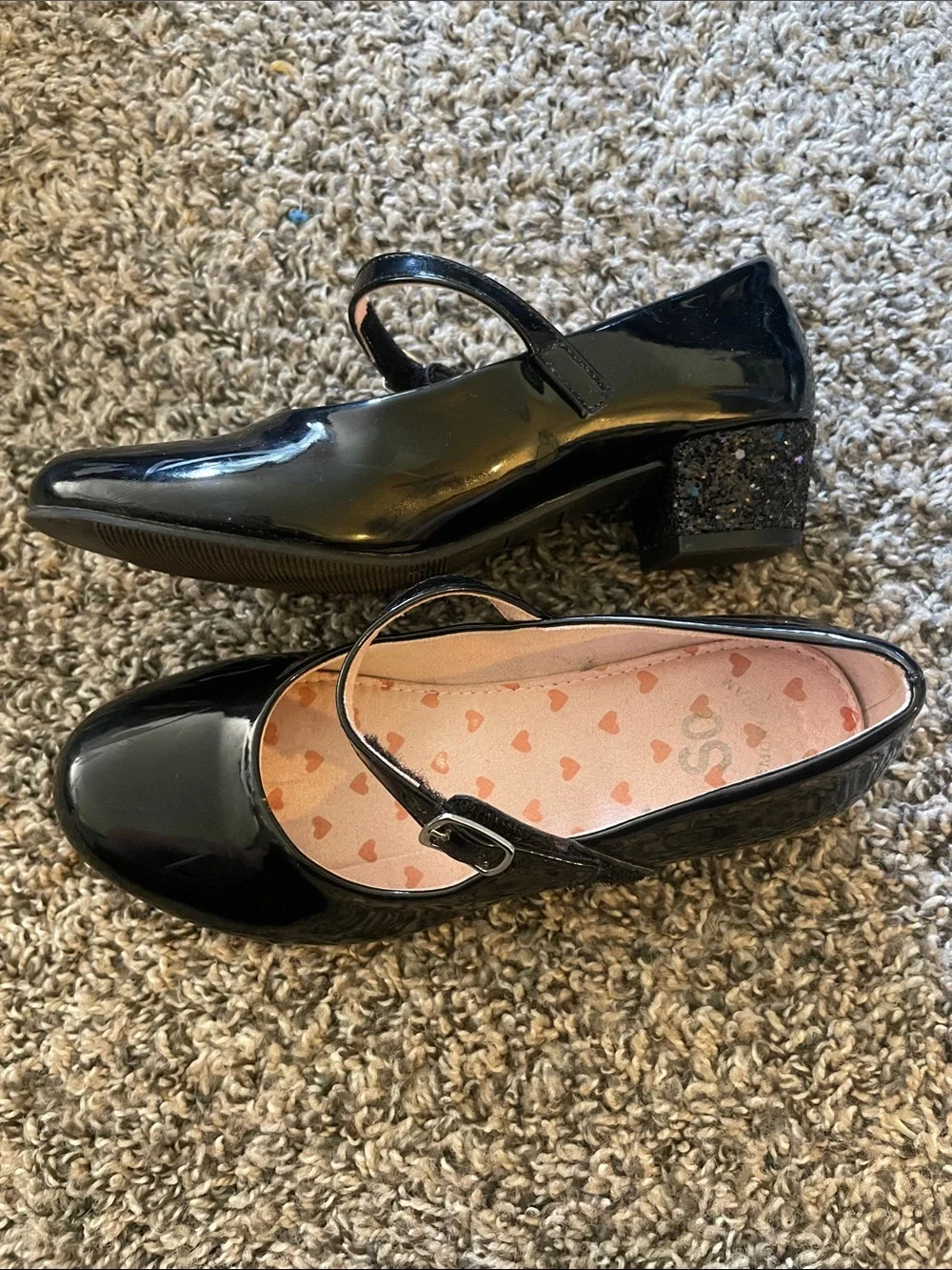 SO Smooth Black Memory Foam Dress Shoes with Glitter Block Heel